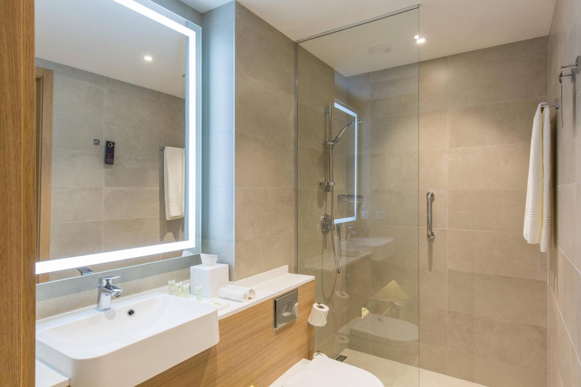 Courtyard By Marriott Banja Luka Hotel Luaran gambar